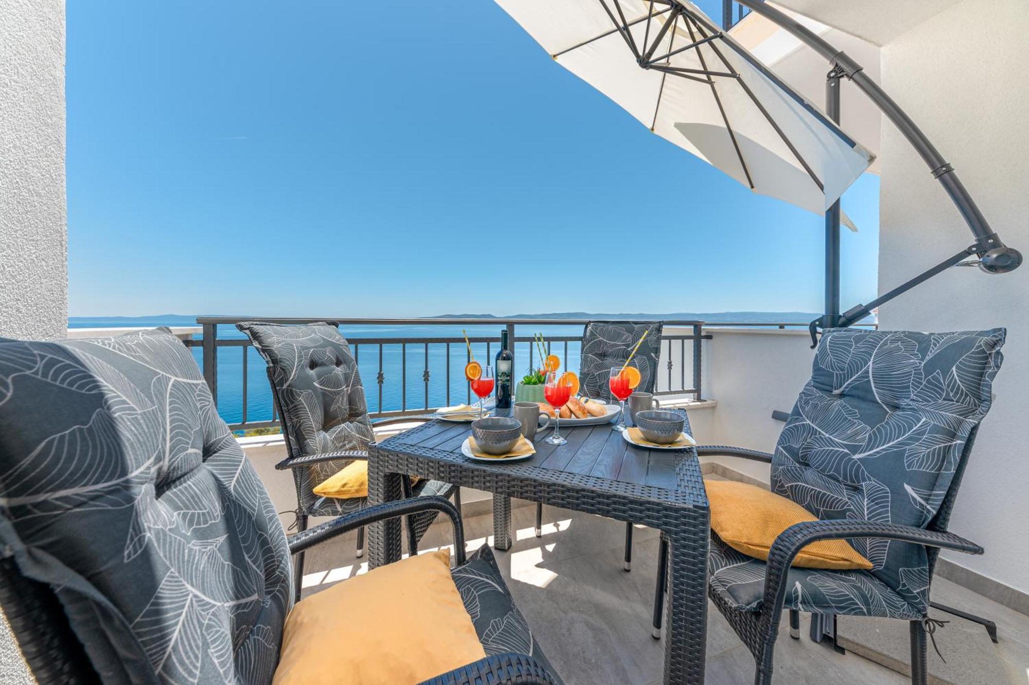 Seaview Apartments Nives Brela Zewnętrze zdjęcie