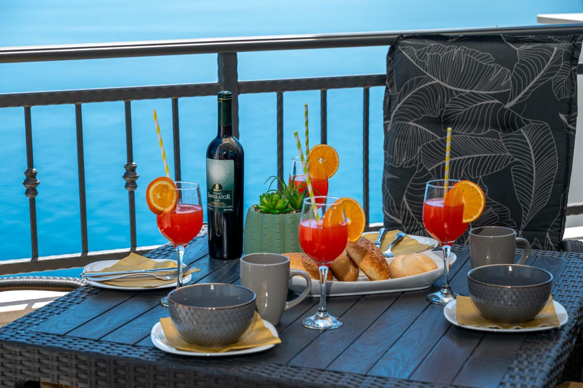 Seaview Apartments Nives Brela Zewnętrze zdjęcie