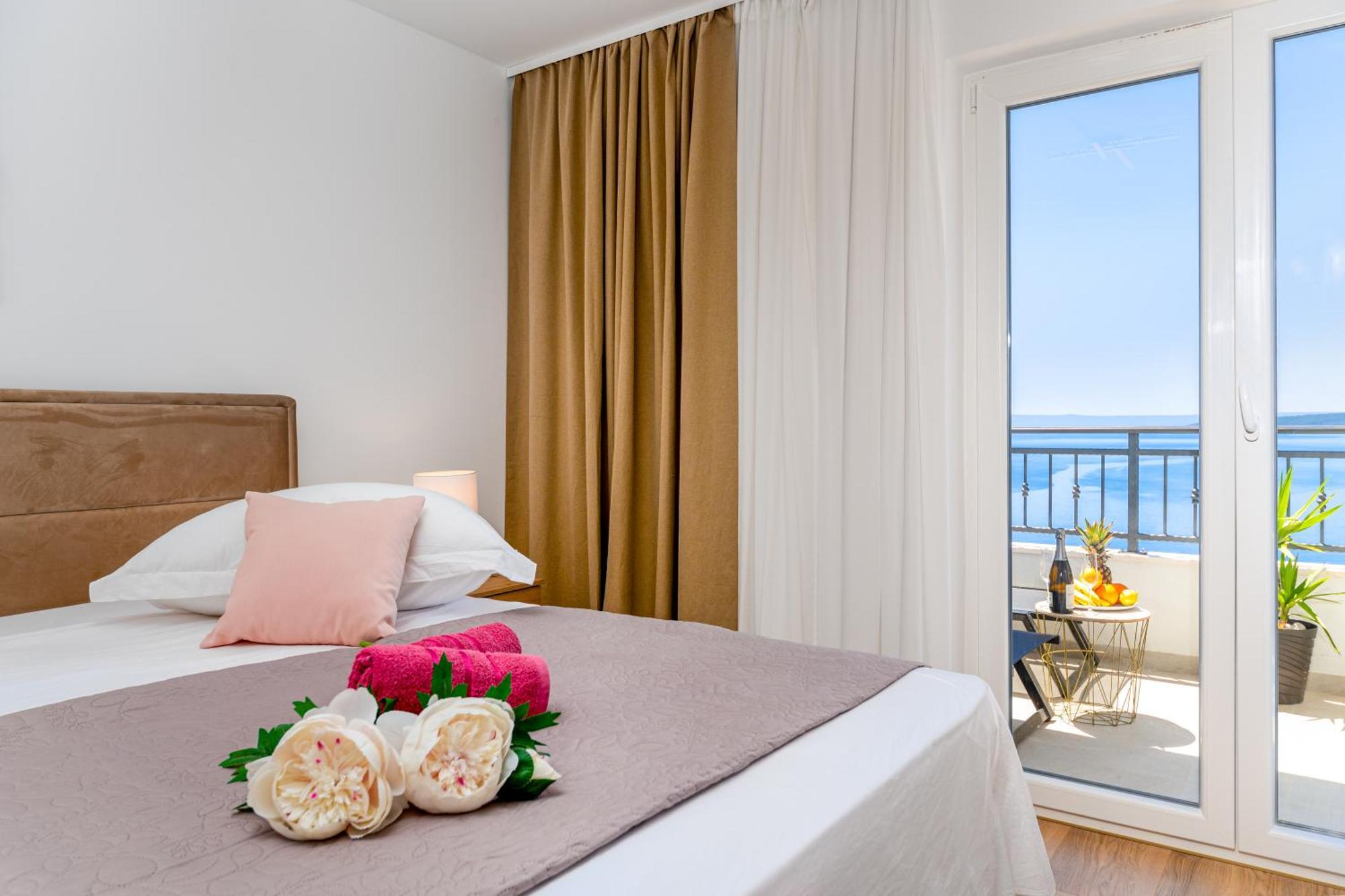 Seaview Apartments Nives Brela Zewnętrze zdjęcie