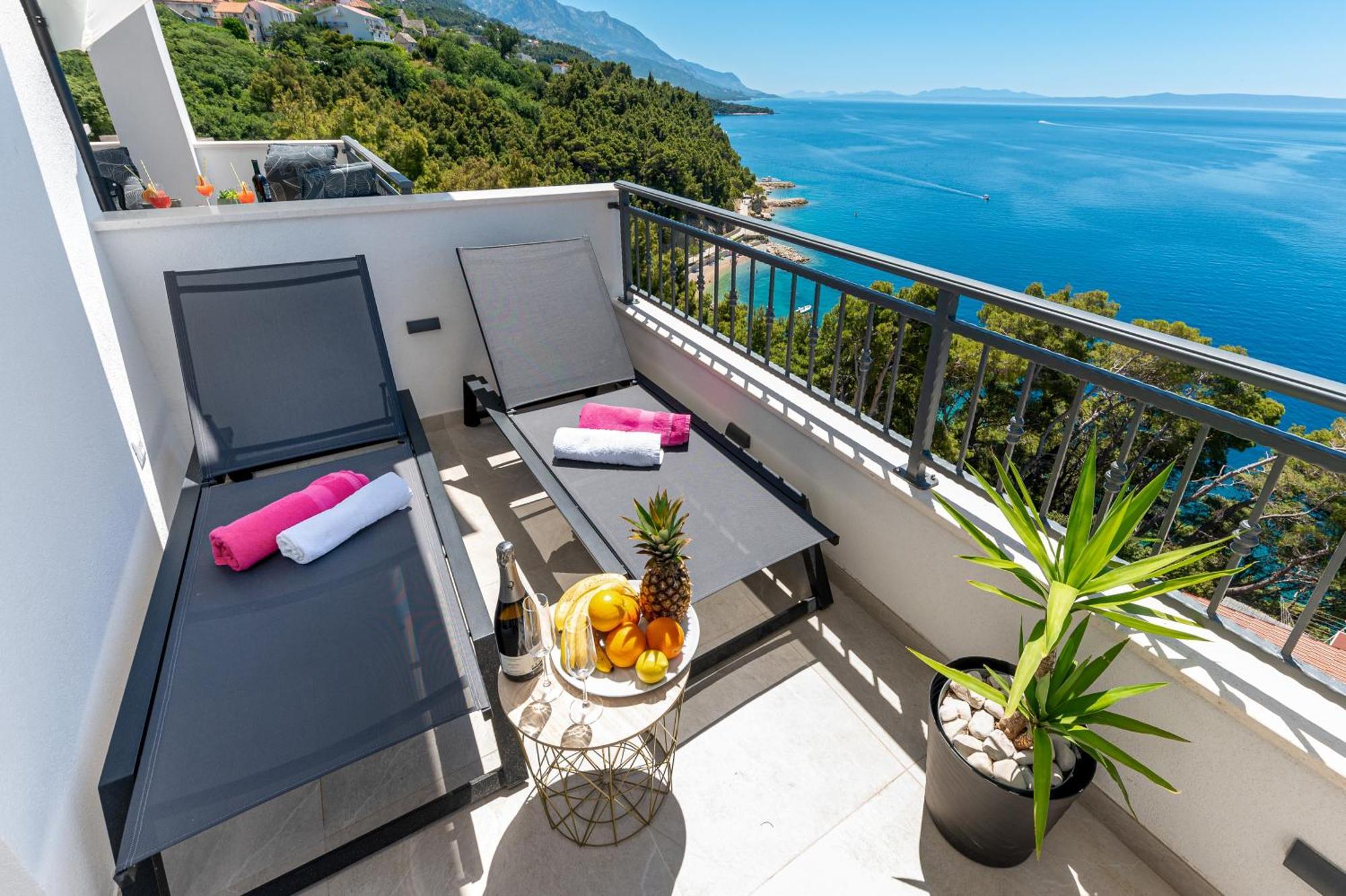 Seaview Apartments Nives Brela Zewnętrze zdjęcie